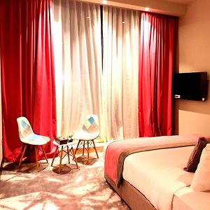 Deluxe Zimmer mit Kingsize-Bett